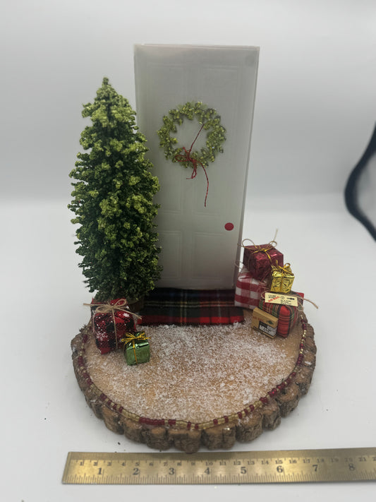 Home for the Holidays Front Door Wood Slice Decor