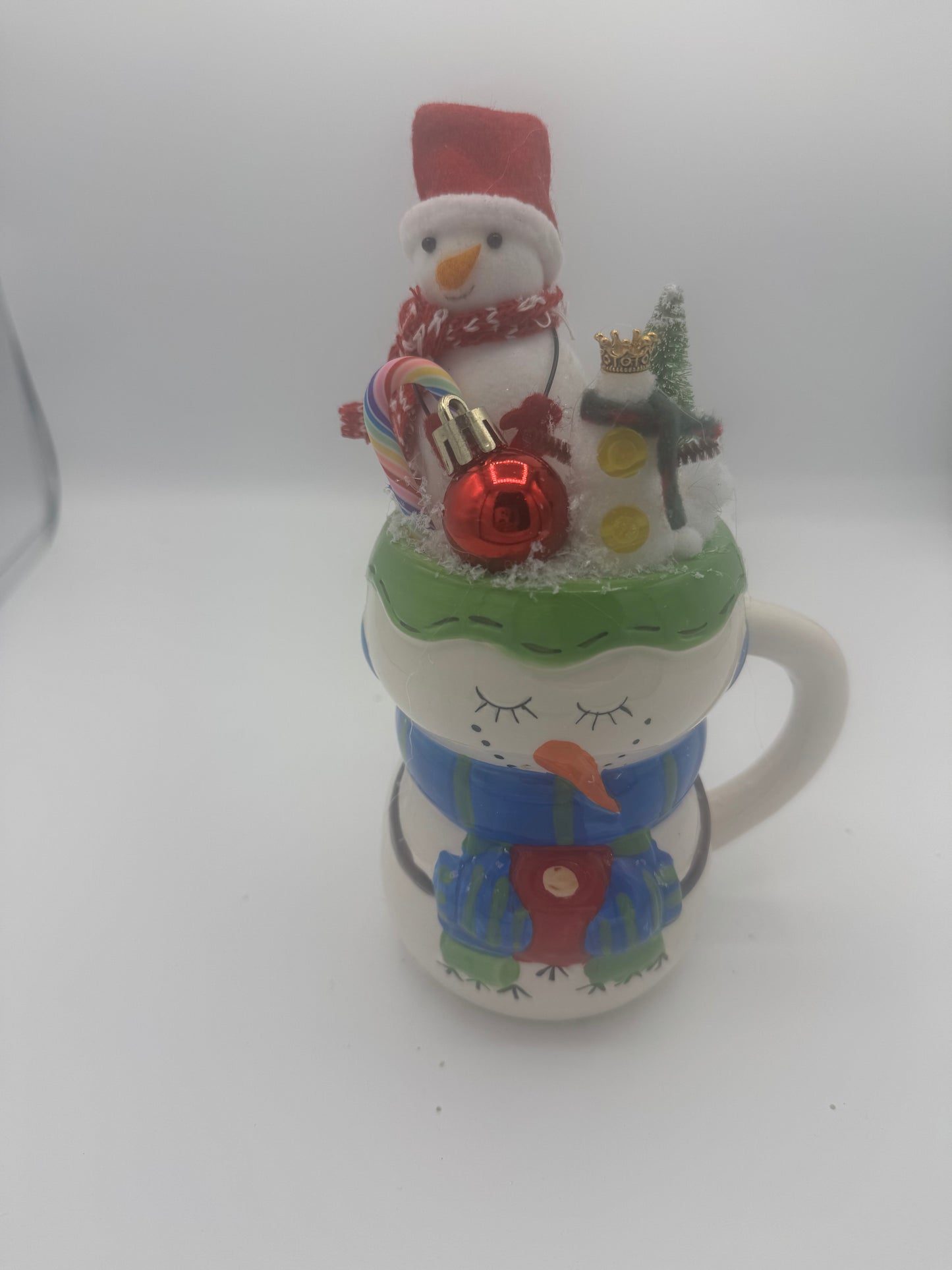 Snowmen making Snowmen Whimsical Up-Cycled Holiday Decor Mugs