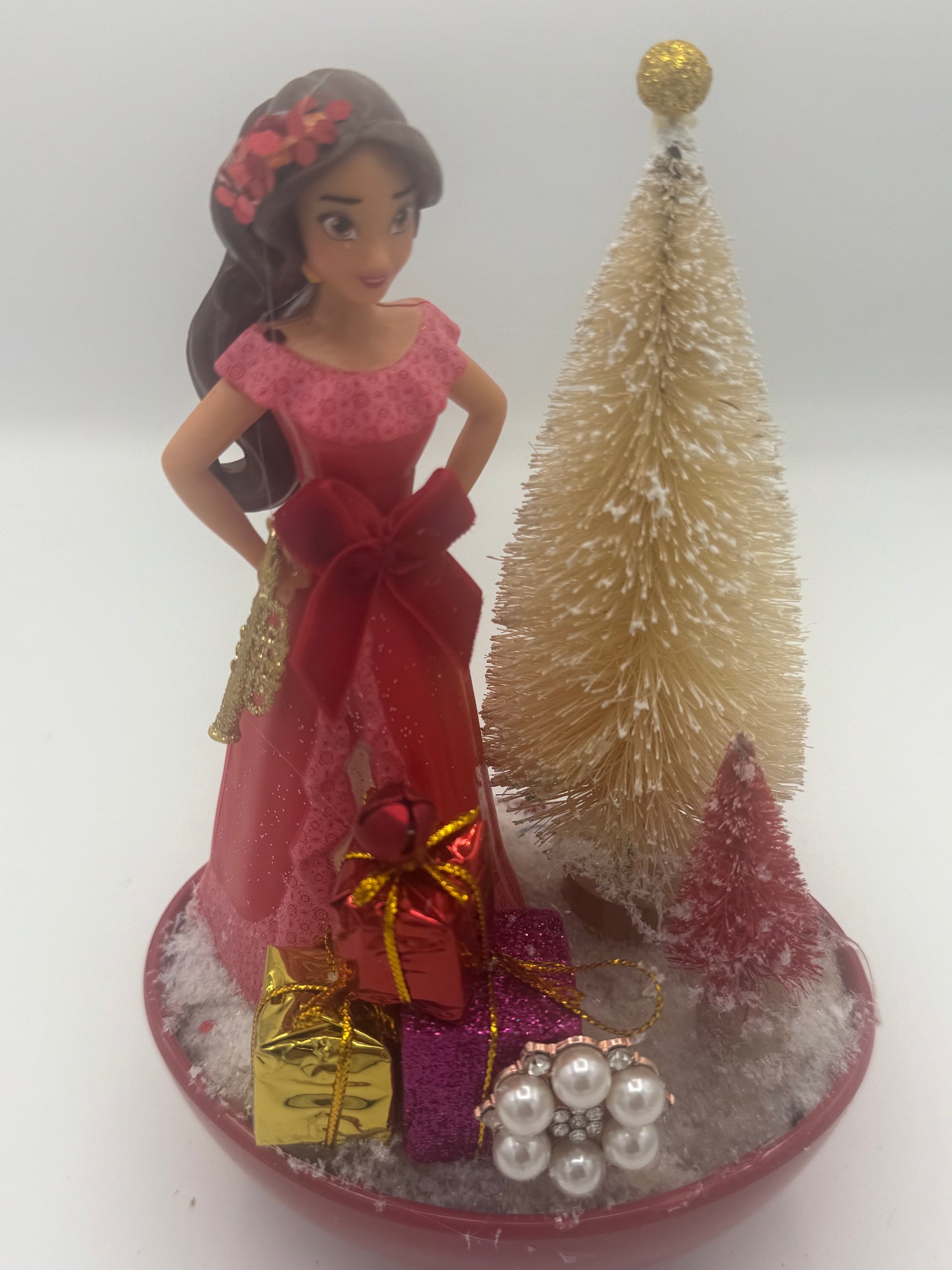 Princess Elena of Avalon Decor