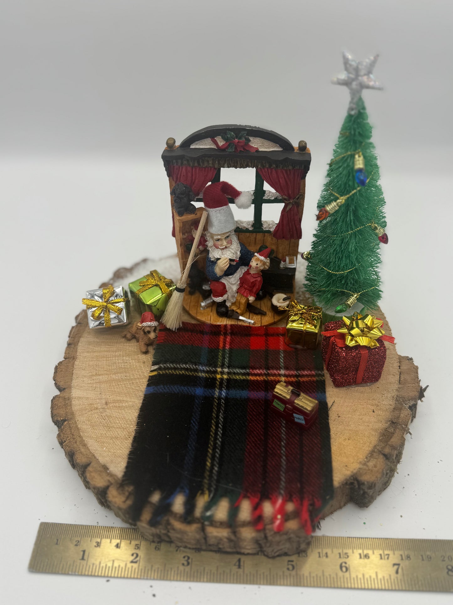 Home for the Holidays Front Door Wood Slice Decor