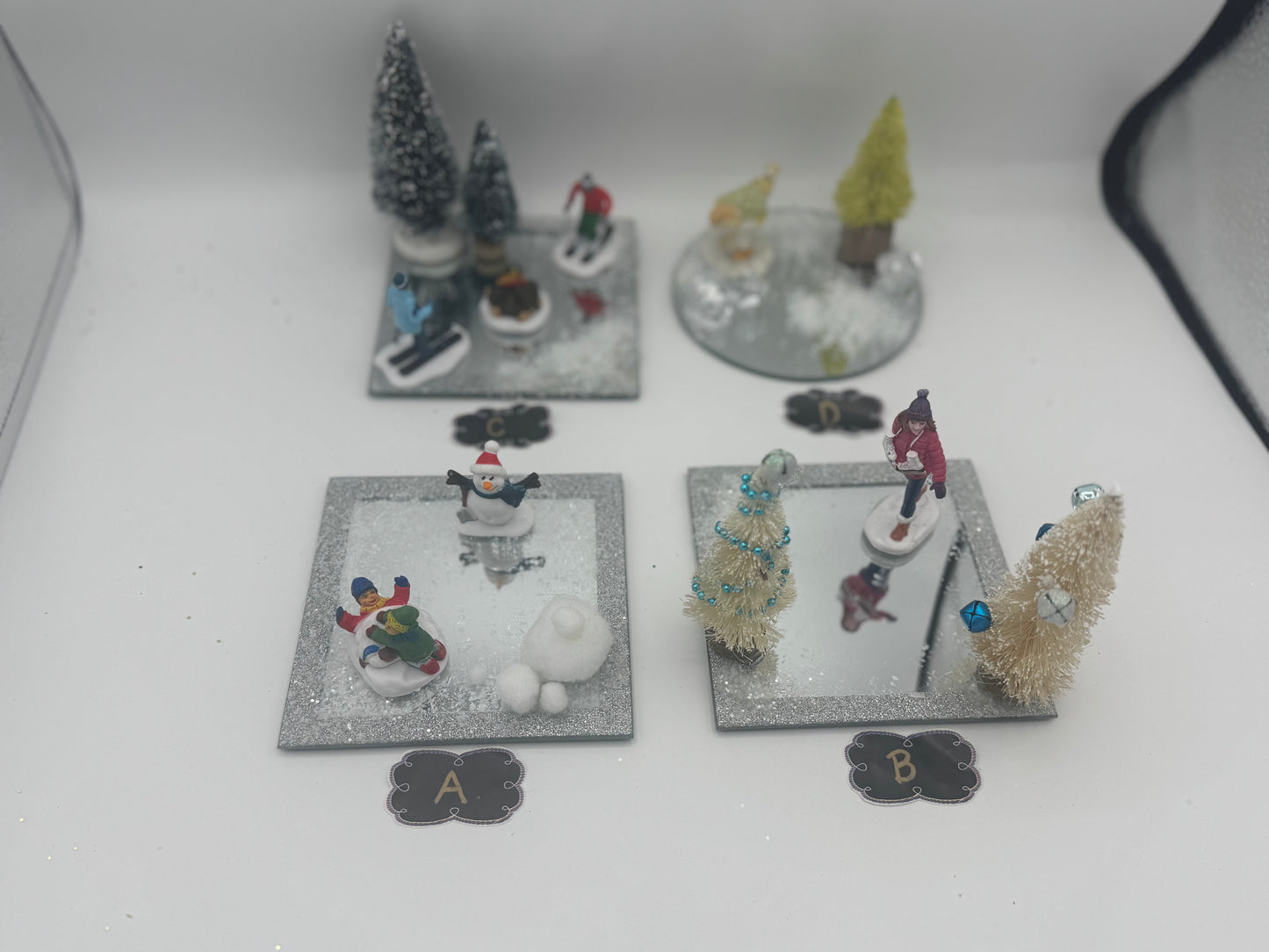 Holiday Fun On Ice Scenes