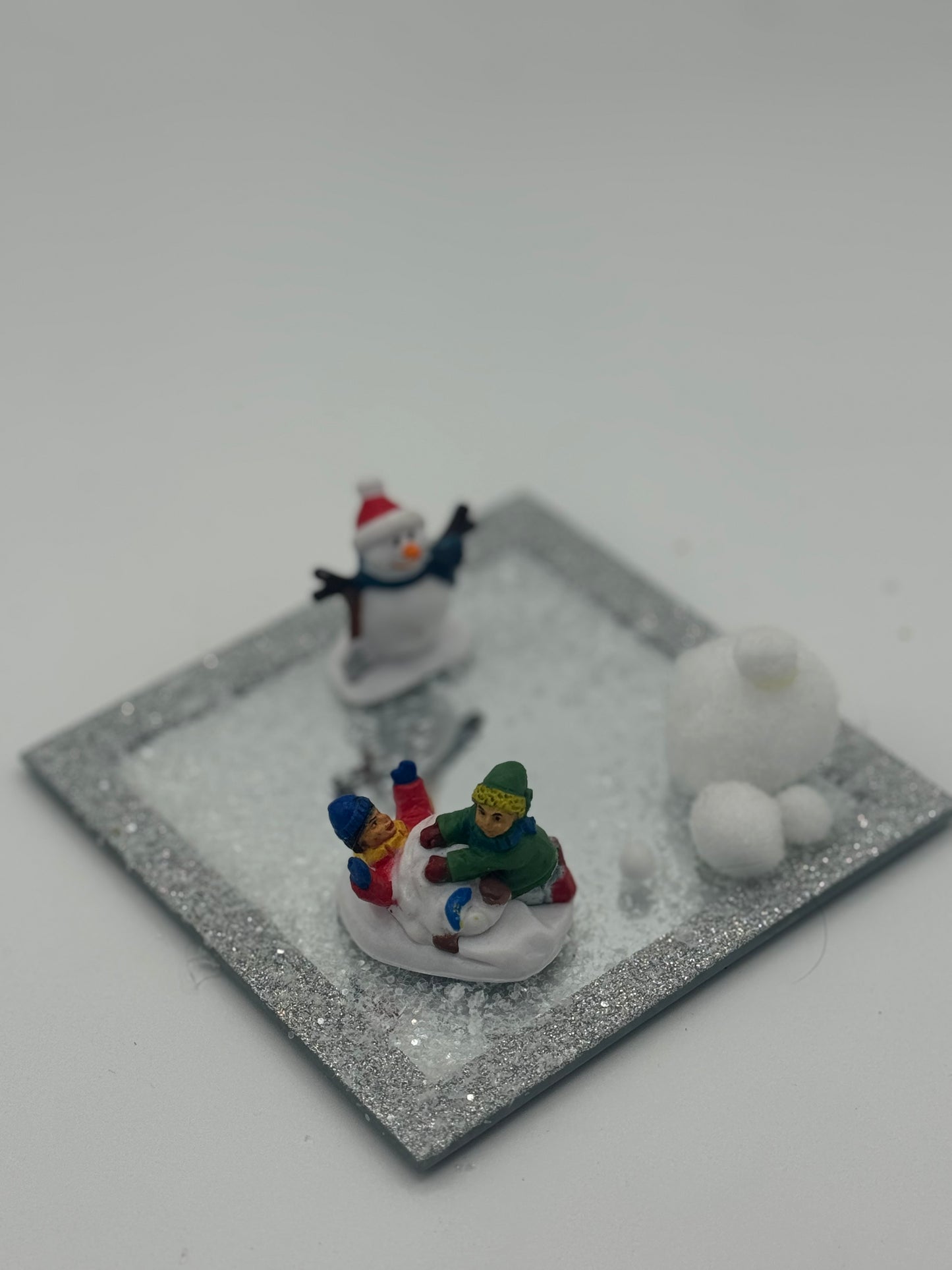 Holiday Fun On Ice Scenes