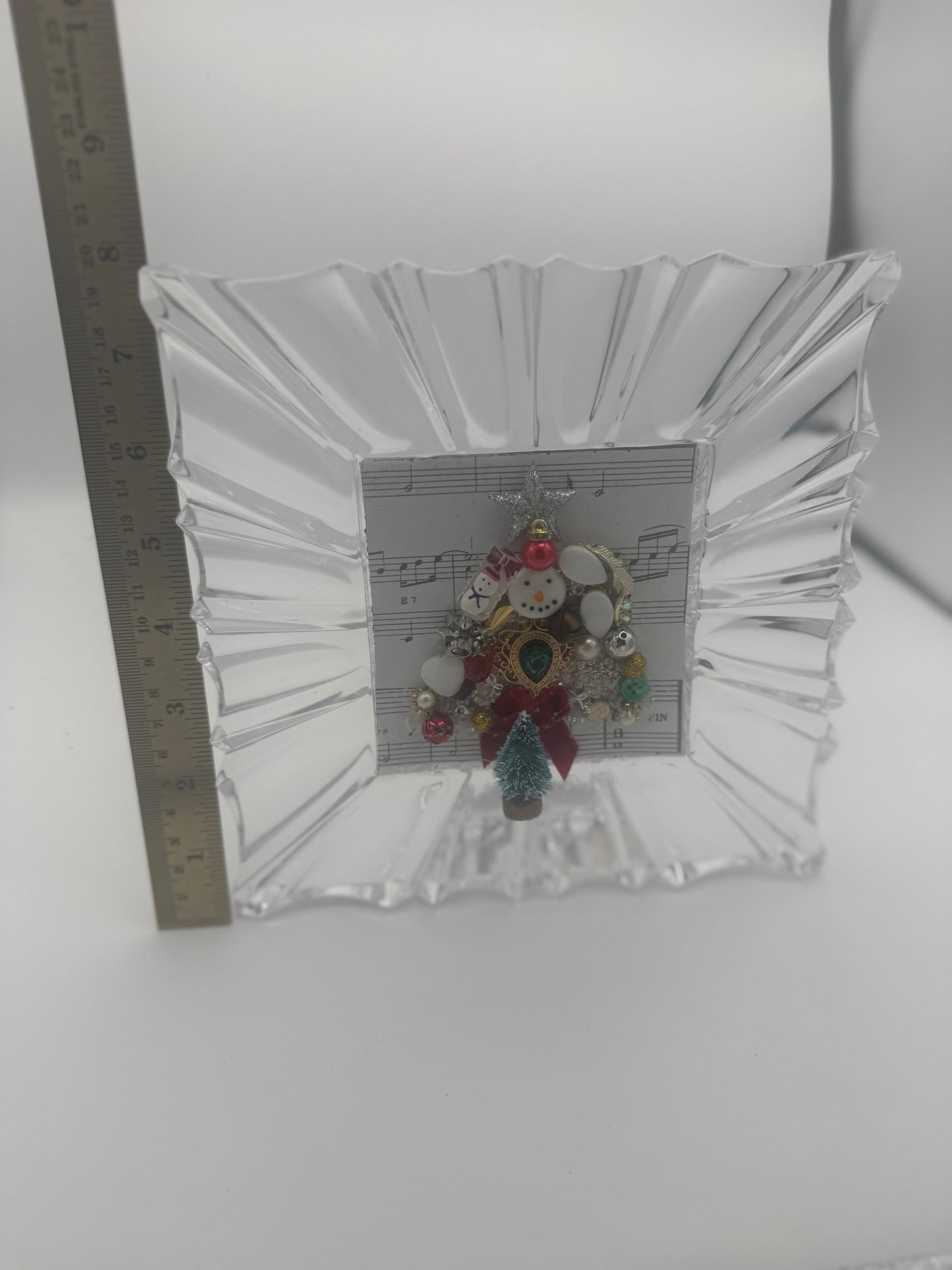 Delightful music-inspired holiday up-cycled jewelry and miniatures framed decor